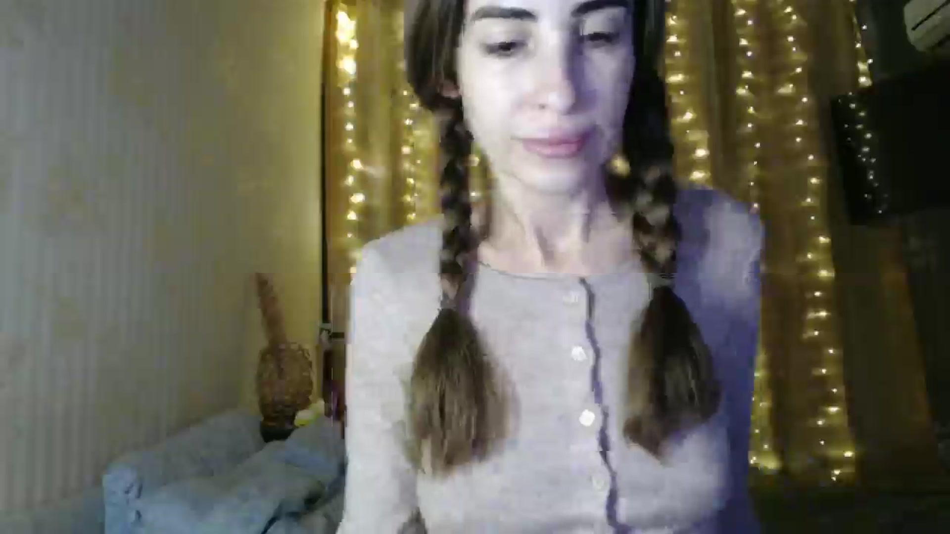 Gallery image thumbnail from Nora_Sweet's myfreecams stream on, 12/23/2024, 14:11 image 18 of 20