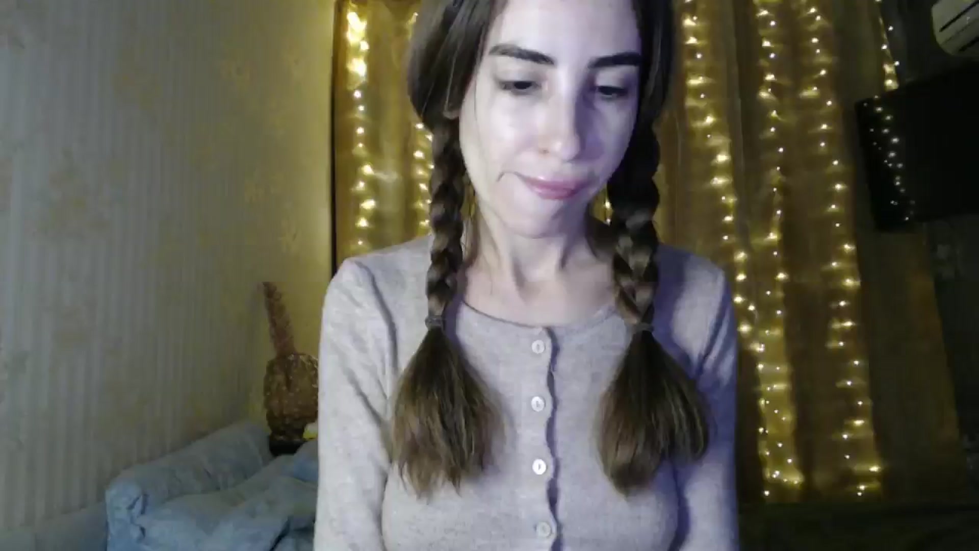 Gallery image thumbnail from Nora_Sweet's myfreecams stream on, 12/23/2024, 14:41 image 16 of 20