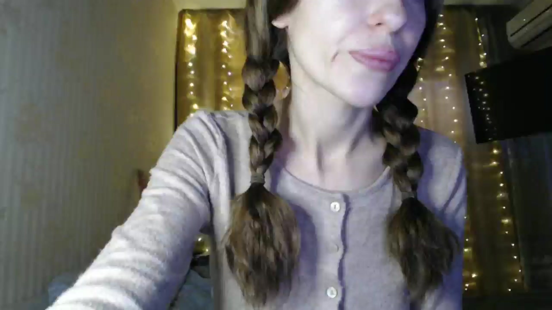 Gallery image thumbnail from Nora_Sweet's myfreecams stream on, 12/24/2024, 08:52 image 12 of 20