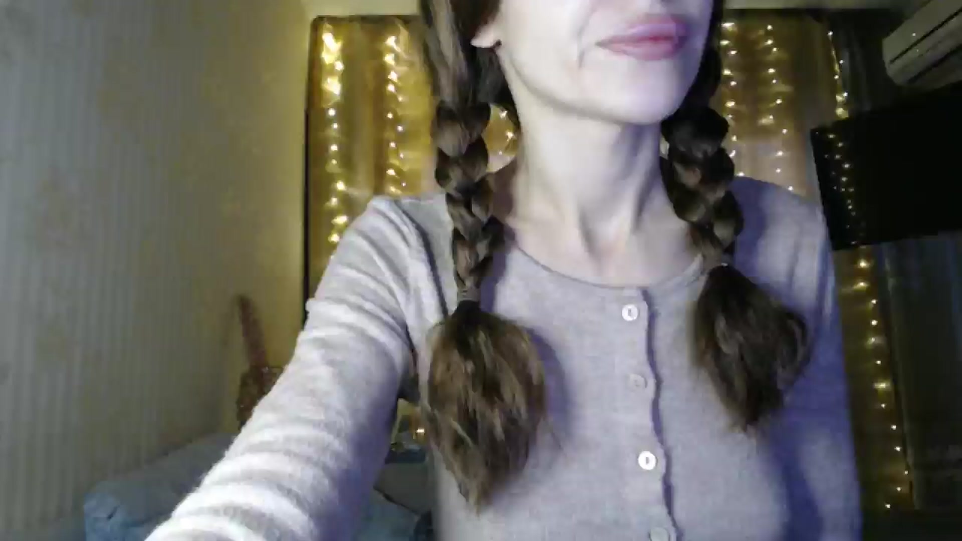 Gallery image thumbnail from Nora_Sweet's myfreecams stream on, 12/24/2024, 08:52 image 13 of 20