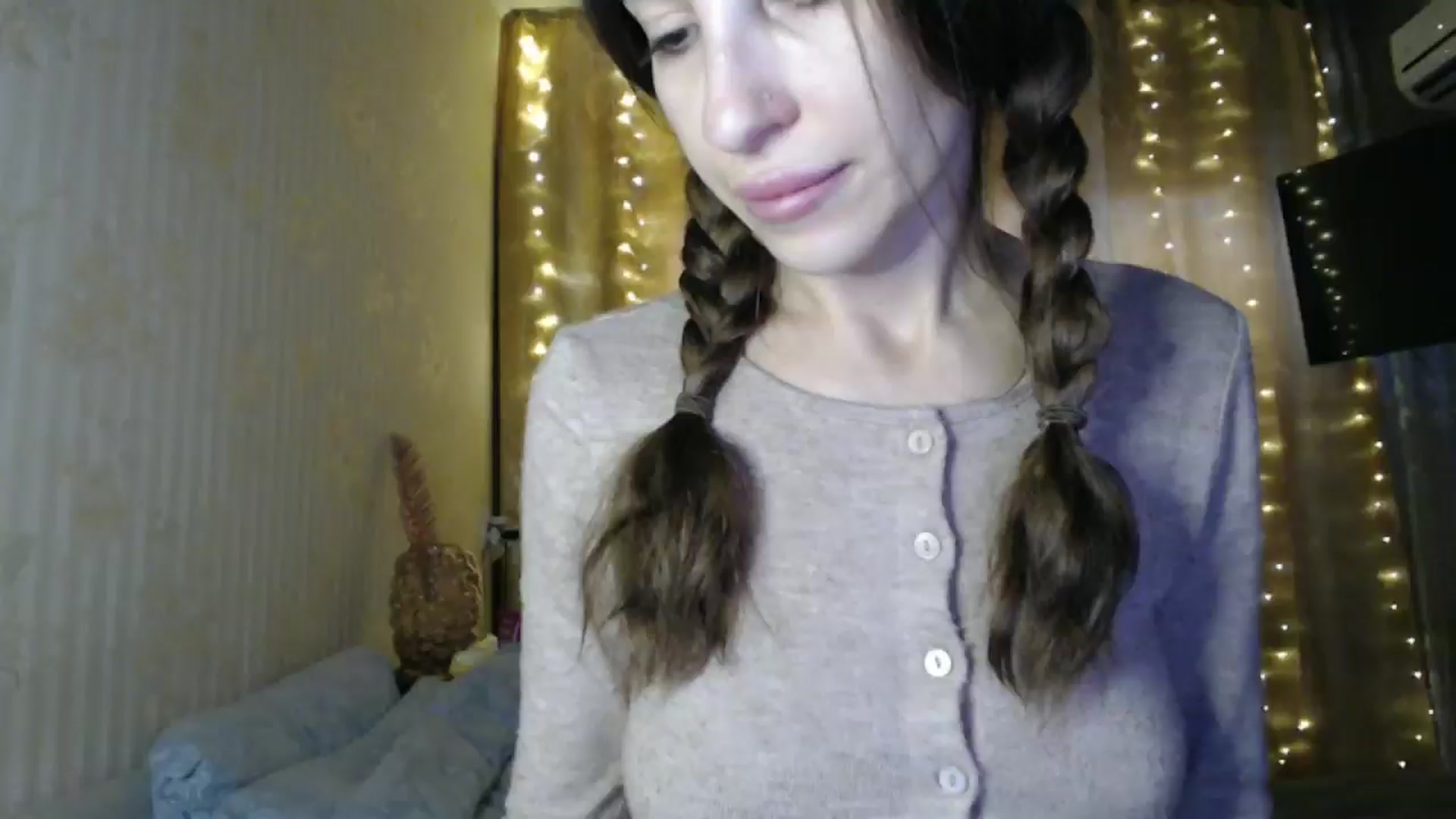 Gallery image thumbnail from Nora_Sweet's myfreecams stream on, 12/24/2024, 10:44 image 13 of 20