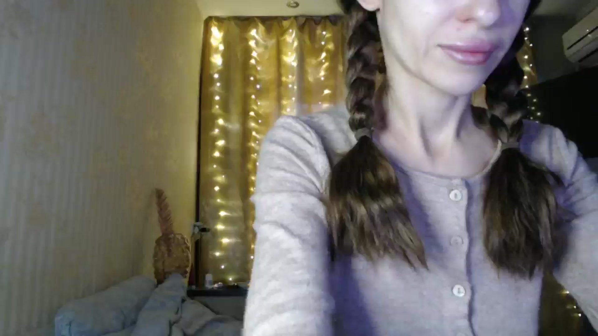 Gallery image thumbnail from Nora_Sweet's myfreecams stream on, 12/25/2024, 08:43 image 17 of 20
