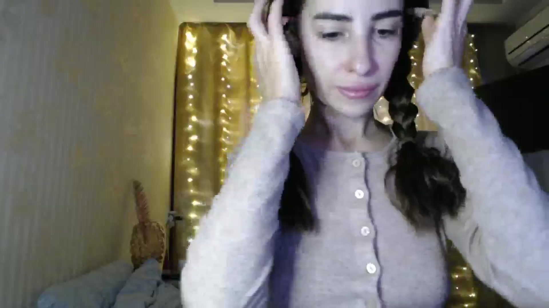 Gallery image thumbnail from Nora_Sweet's myfreecams stream on, 12/25/2024, 08:43 image 6 of 20
