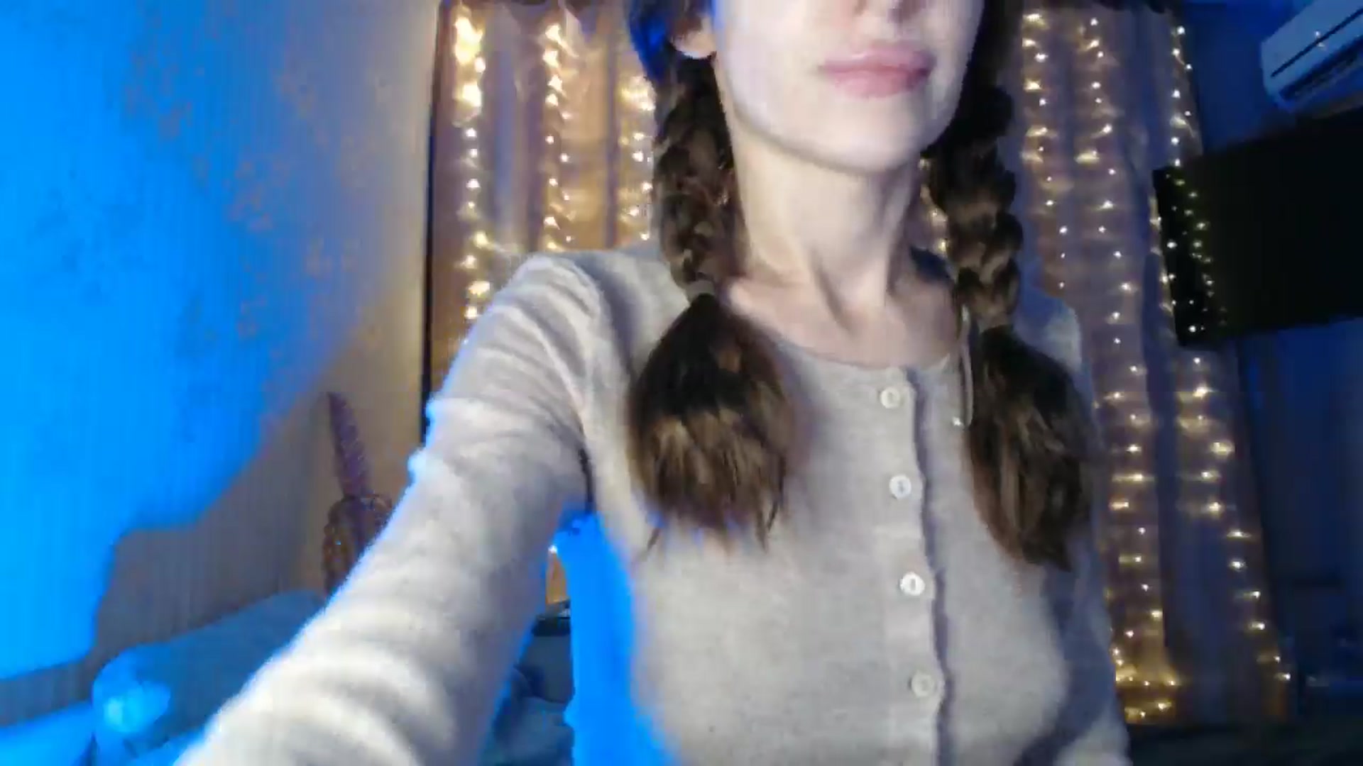 Gallery image thumbnail from Nora_Sweet's myfreecams stream on, 12/25/2024, 14:01 image 4 of 20