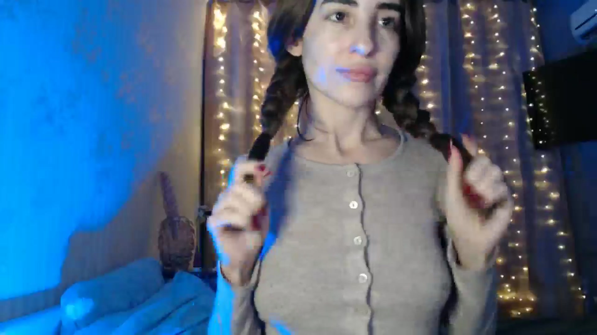 Gallery image thumbnail from Nora_Sweet's myfreecams stream on, 12/25/2024, 14:01 image 10 of 20