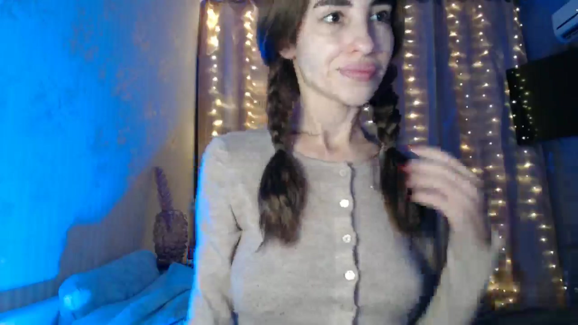Gallery image thumbnail from Nora_Sweet's myfreecams stream on, 12/25/2024, 14:01 image 5 of 20