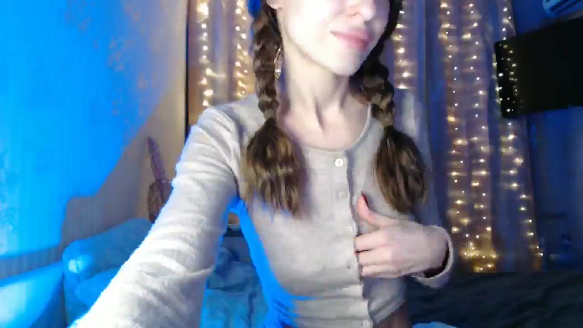 Gallery image thumbnail from Nora_Sweet's myfreecams stream on, 12/25/2024, 14:20 image 19 of 20
