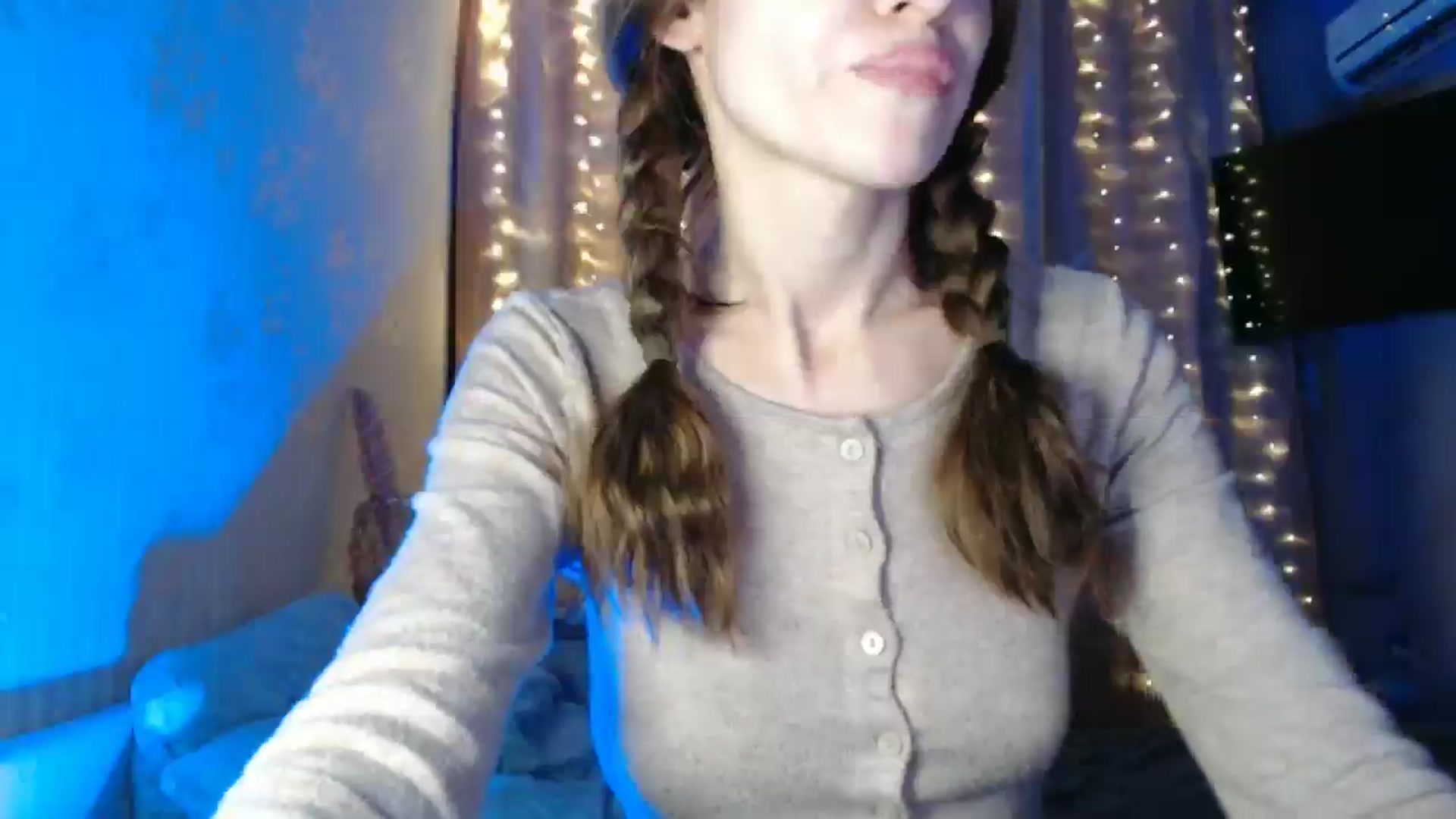 Gallery image thumbnail from Nora_Sweet's myfreecams stream on, 12/25/2024, 14:51 image 4 of 20