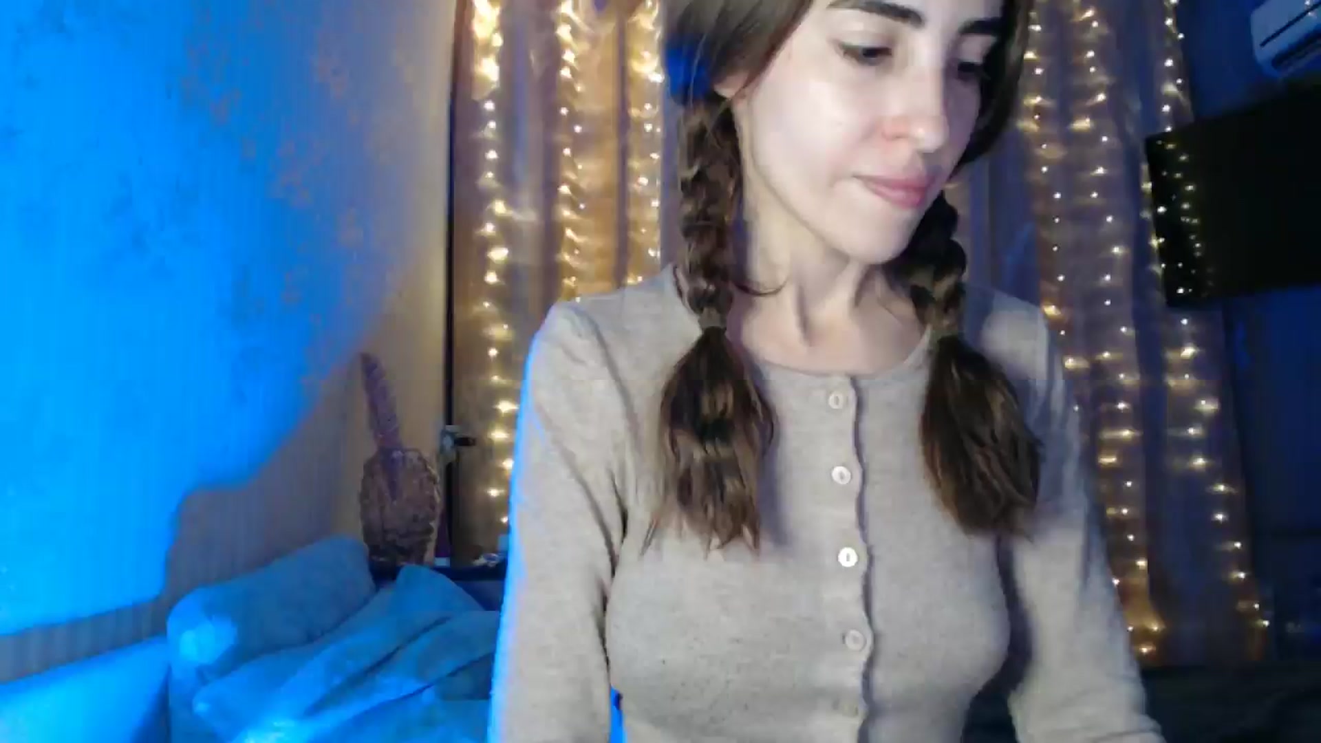 Gallery image thumbnail from Nora_Sweet's myfreecams stream on, 12/25/2024, 14:51 image 13 of 20