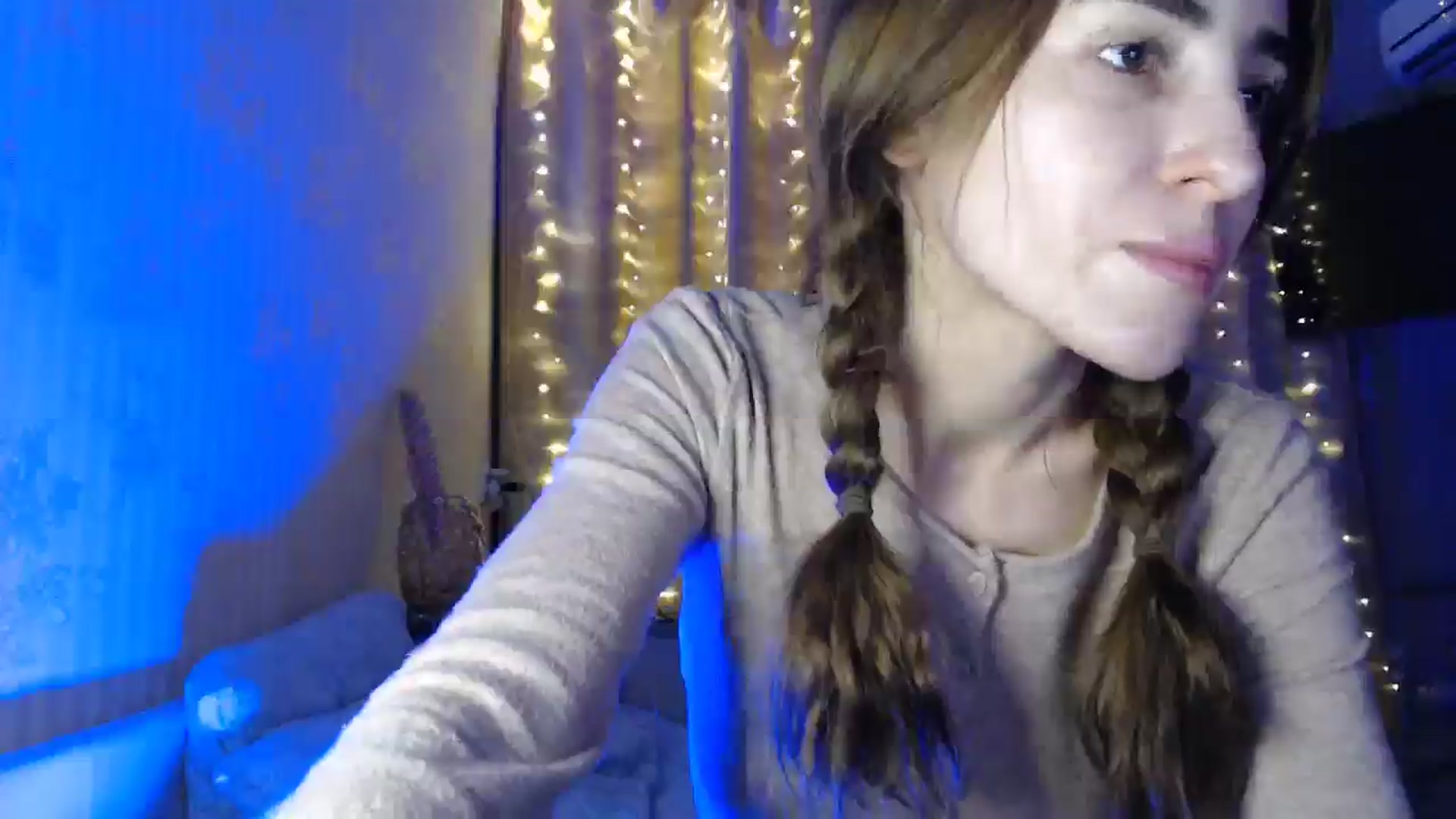 Gallery image thumbnail from Nora_Sweet's myfreecams stream on, 12/25/2024, 15:09 image 2 of 20