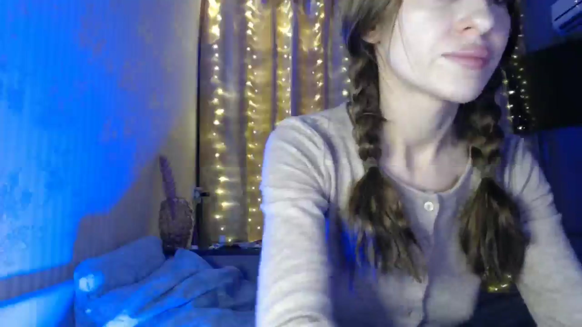 Gallery image thumbnail from Nora_Sweet's myfreecams stream on, 12/25/2024, 15:09 image 3 of 20