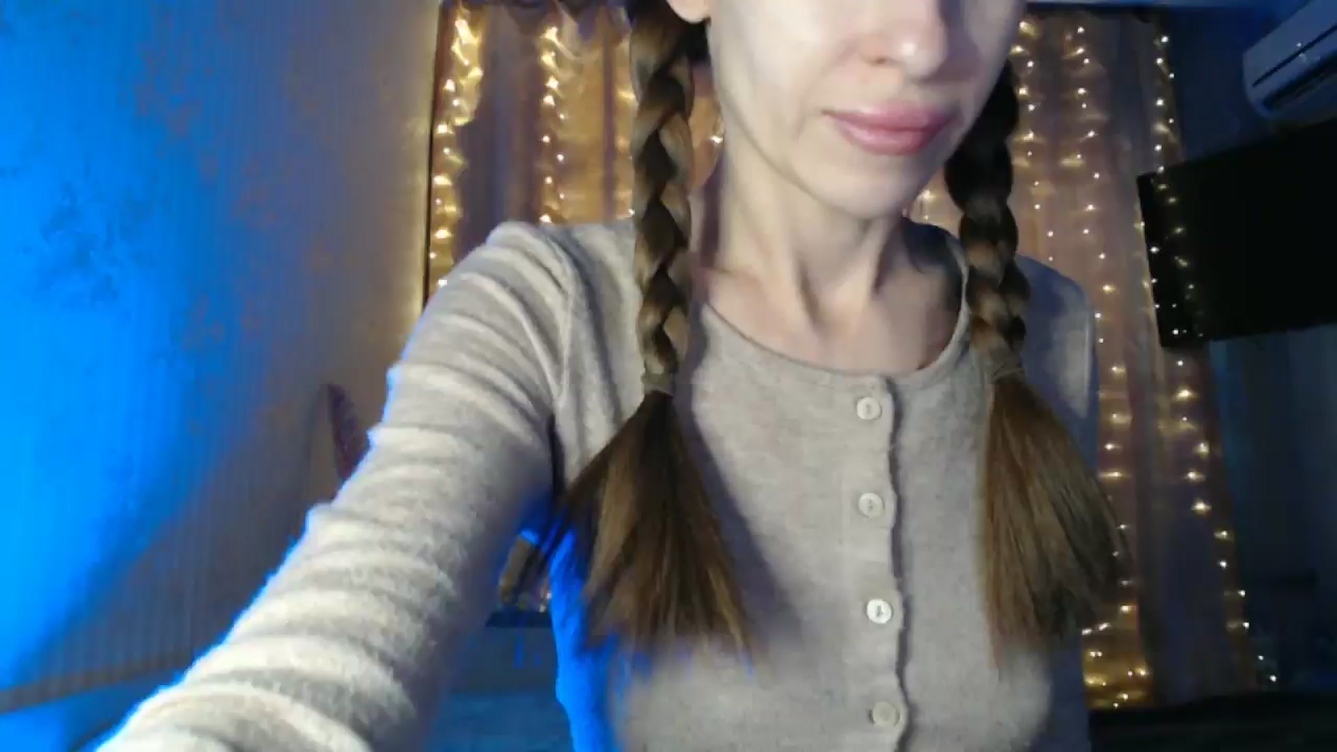 Gallery image thumbnail from Nora_Sweet's myfreecams stream on, 12/27/2024, 09:42 image 5 of 20