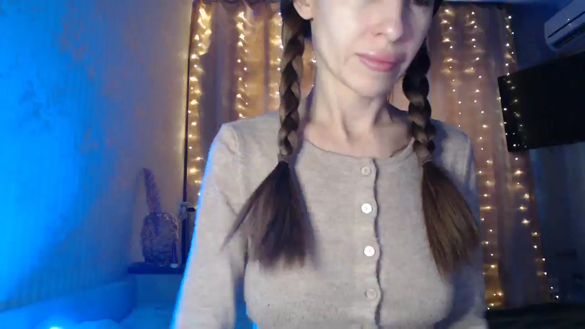 Gallery image thumbnail from Nora_Sweet's myfreecams stream on, 12/27/2024, 09:42 image 7 of 20