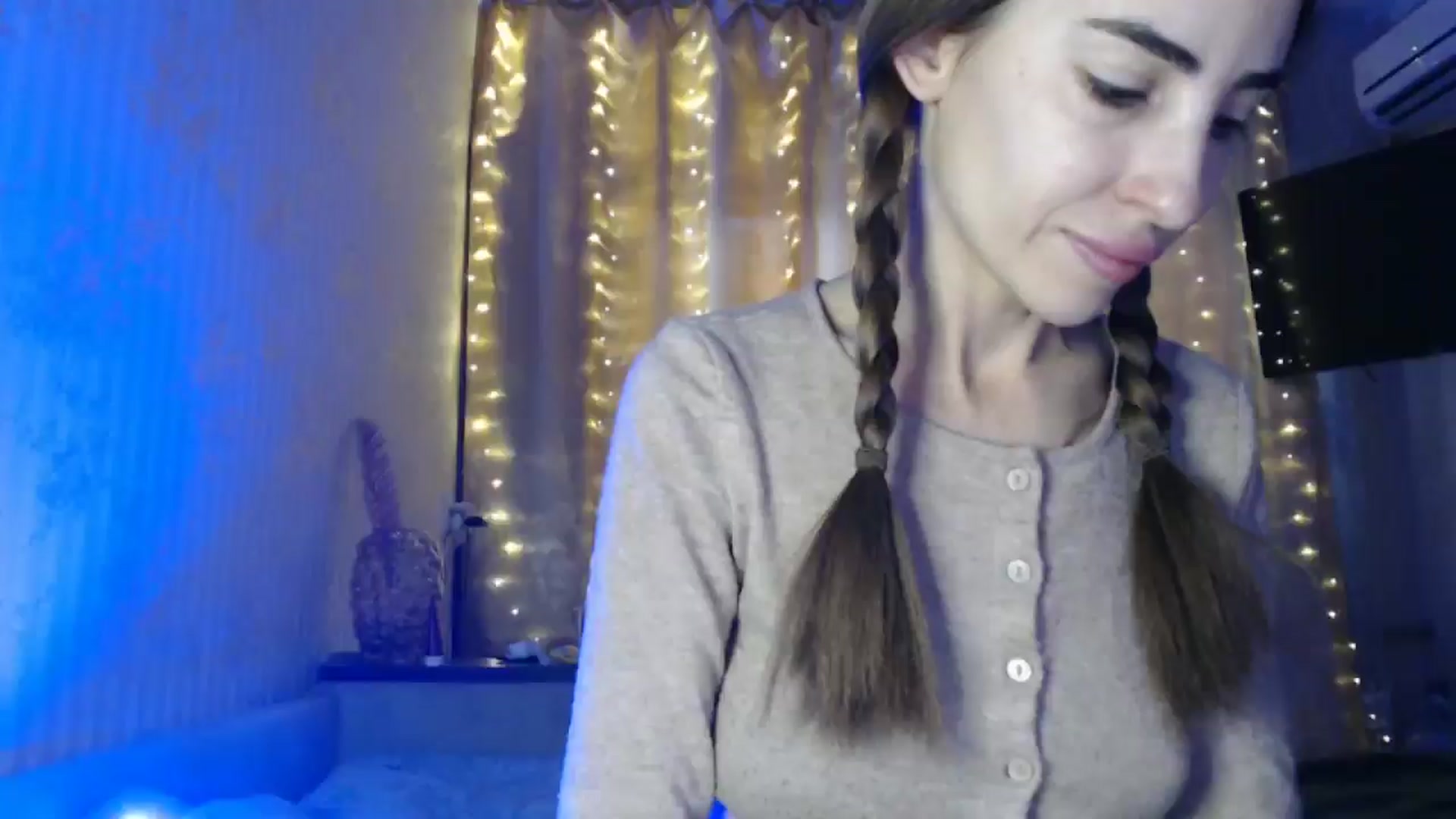 Gallery image thumbnail from Nora_Sweet's myfreecams stream on, 12/27/2024, 09:42 image 1 of 20