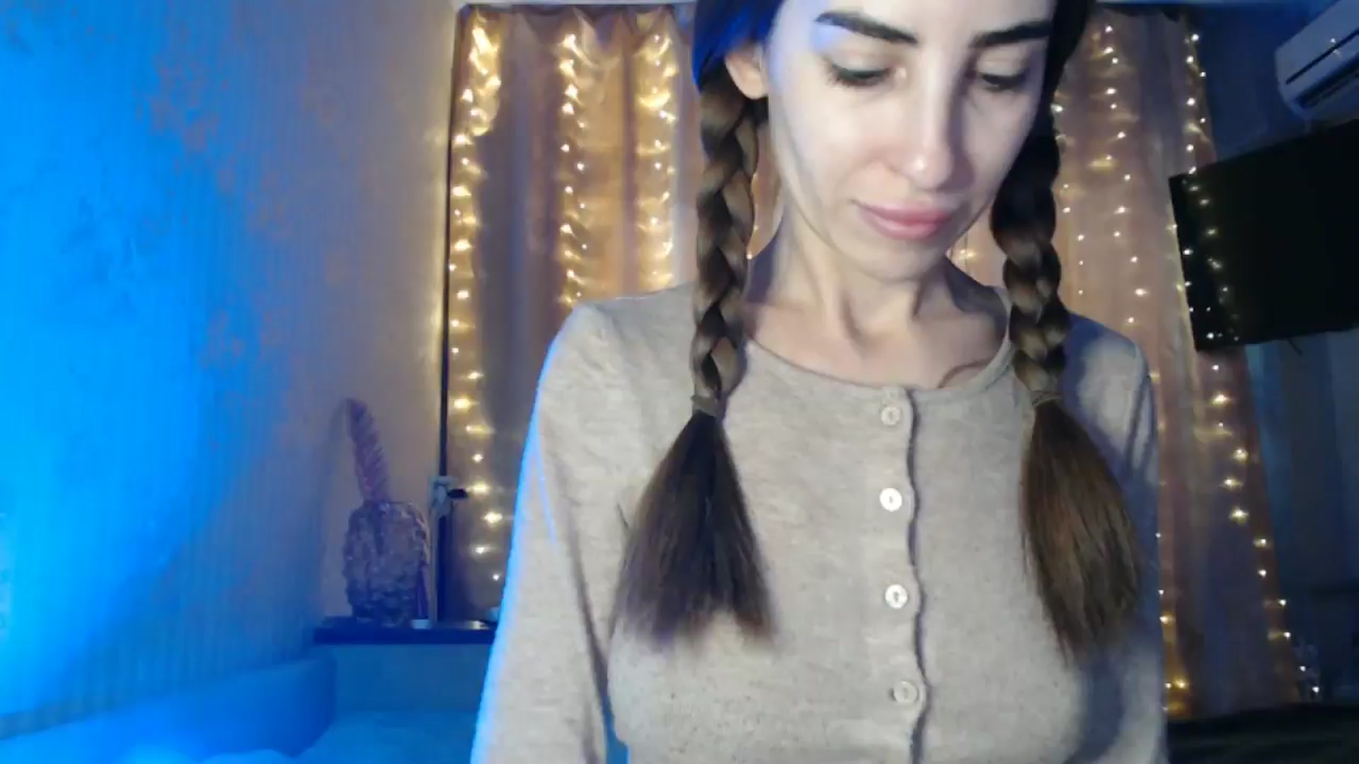 Gallery image thumbnail from Nora_Sweet's myfreecams stream on, 12/27/2024, 09:42 image 14 of 20