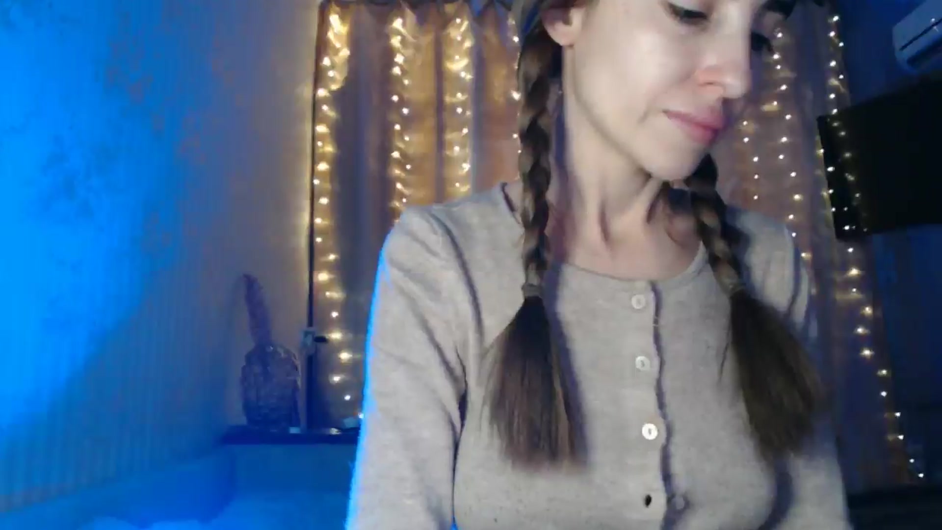Gallery image thumbnail from Nora_Sweet's myfreecams stream on, 12/27/2024, 12:12 image 2 of 20