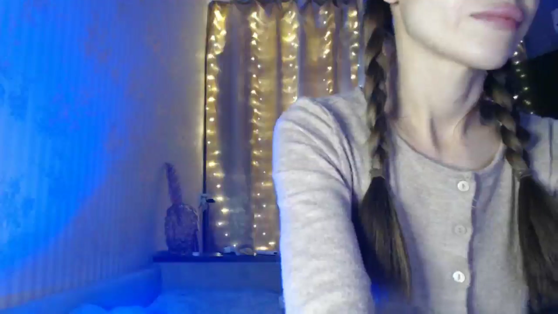 Gallery image thumbnail from Nora_Sweet's myfreecams stream on, 12/27/2024, 12:12 image 17 of 20