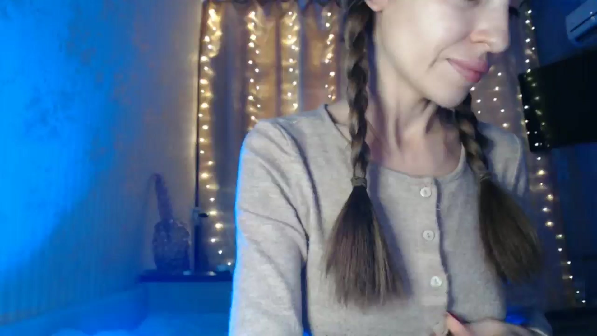 Gallery image thumbnail from Nora_Sweet's myfreecams stream on, 12/27/2024, 12:12 image 3 of 20