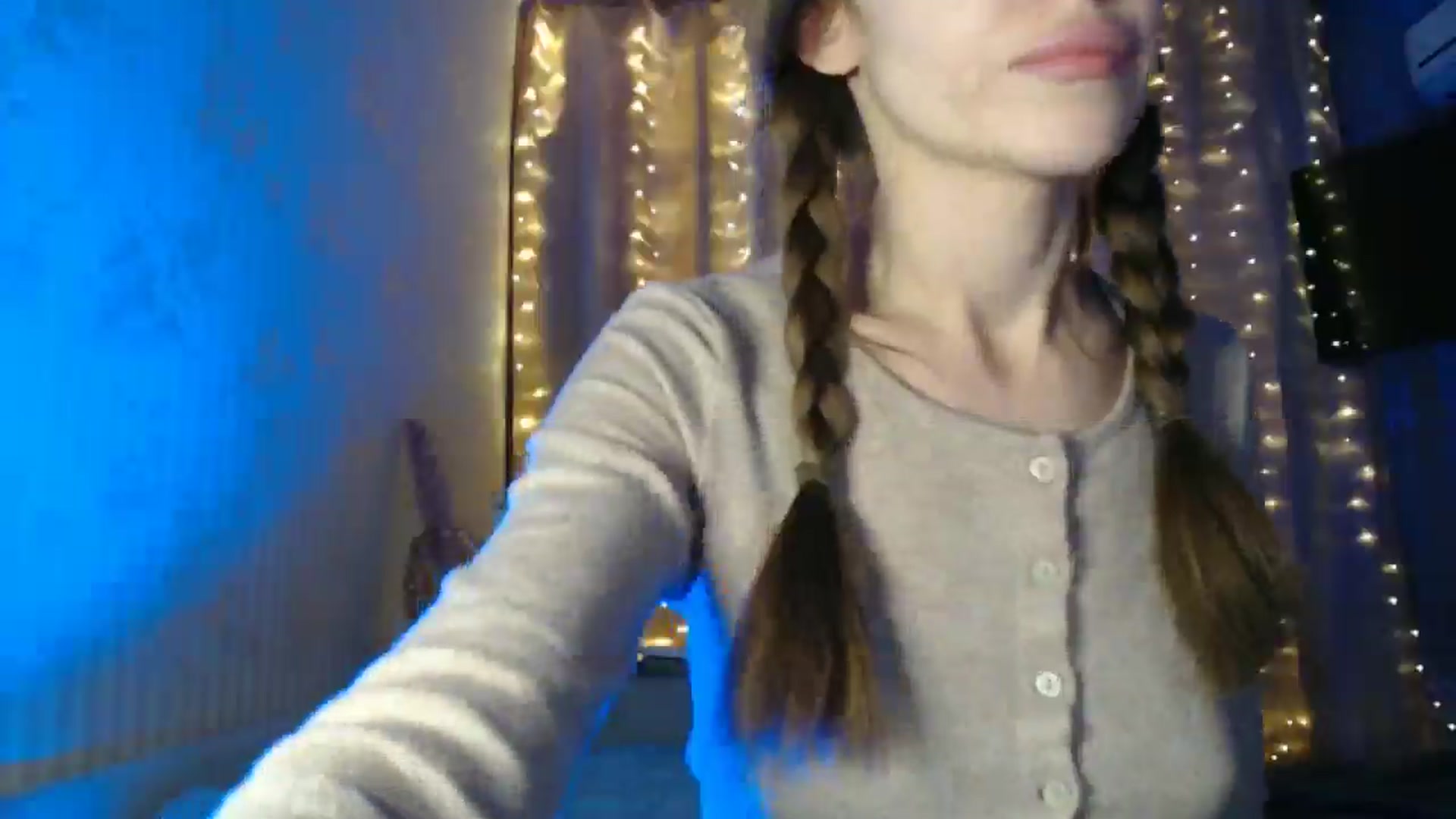 Gallery image thumbnail from Nora_Sweet's myfreecams stream on, 12/27/2024, 13:12 image 17 of 20