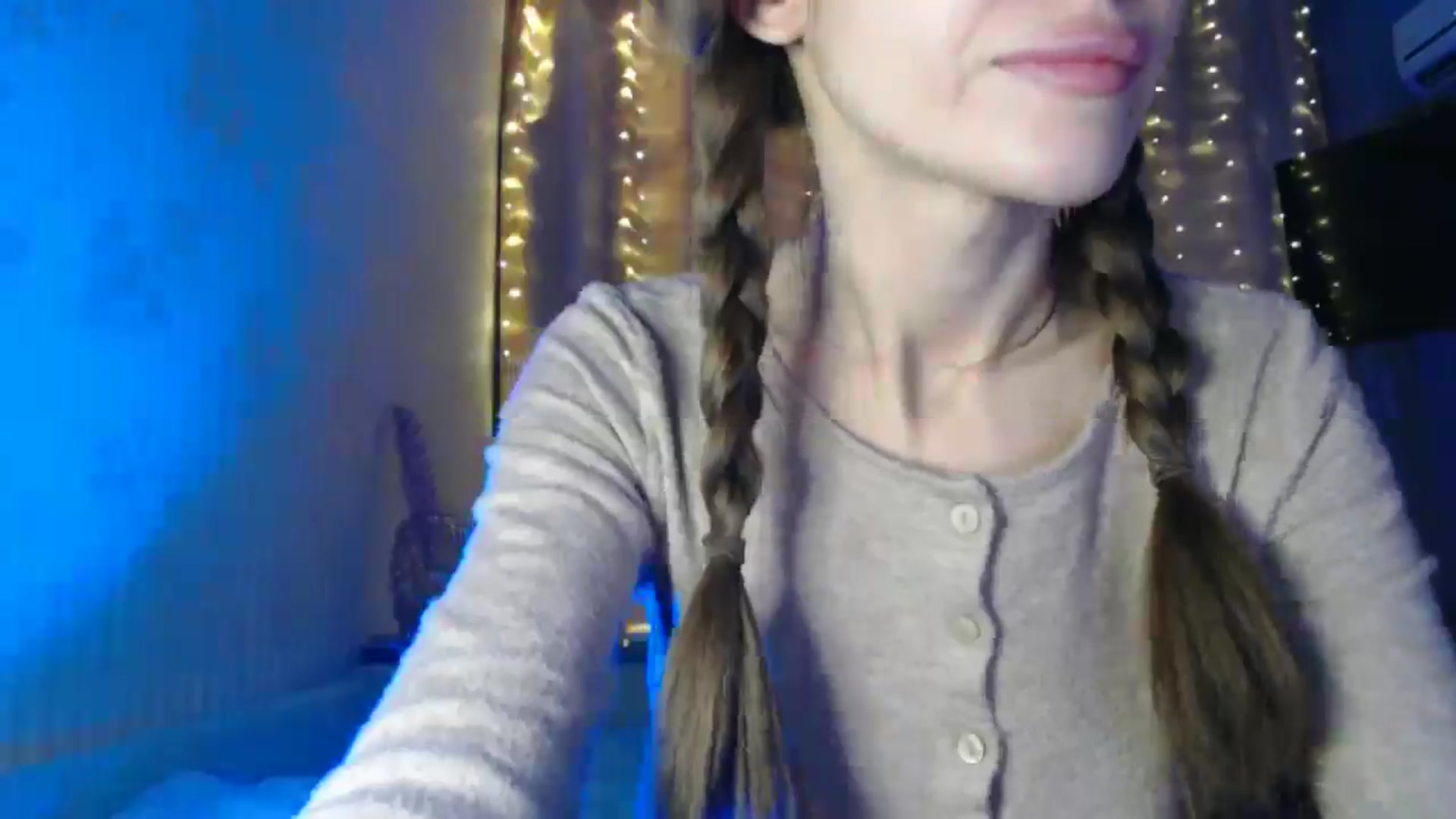Gallery image thumbnail from Nora_Sweet's myfreecams stream on, 12/27/2024, 13:12 image 3 of 20