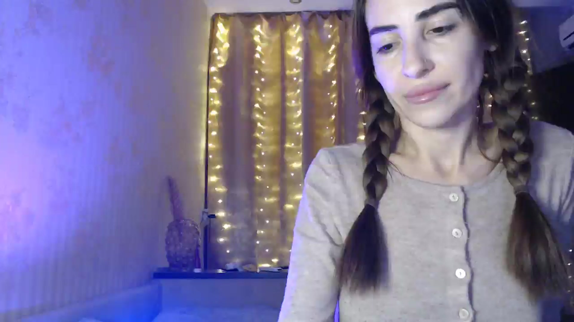 Gallery image thumbnail from Nora_Sweet's myfreecams stream on, 12/27/2024, 17:41 image 4 of 20