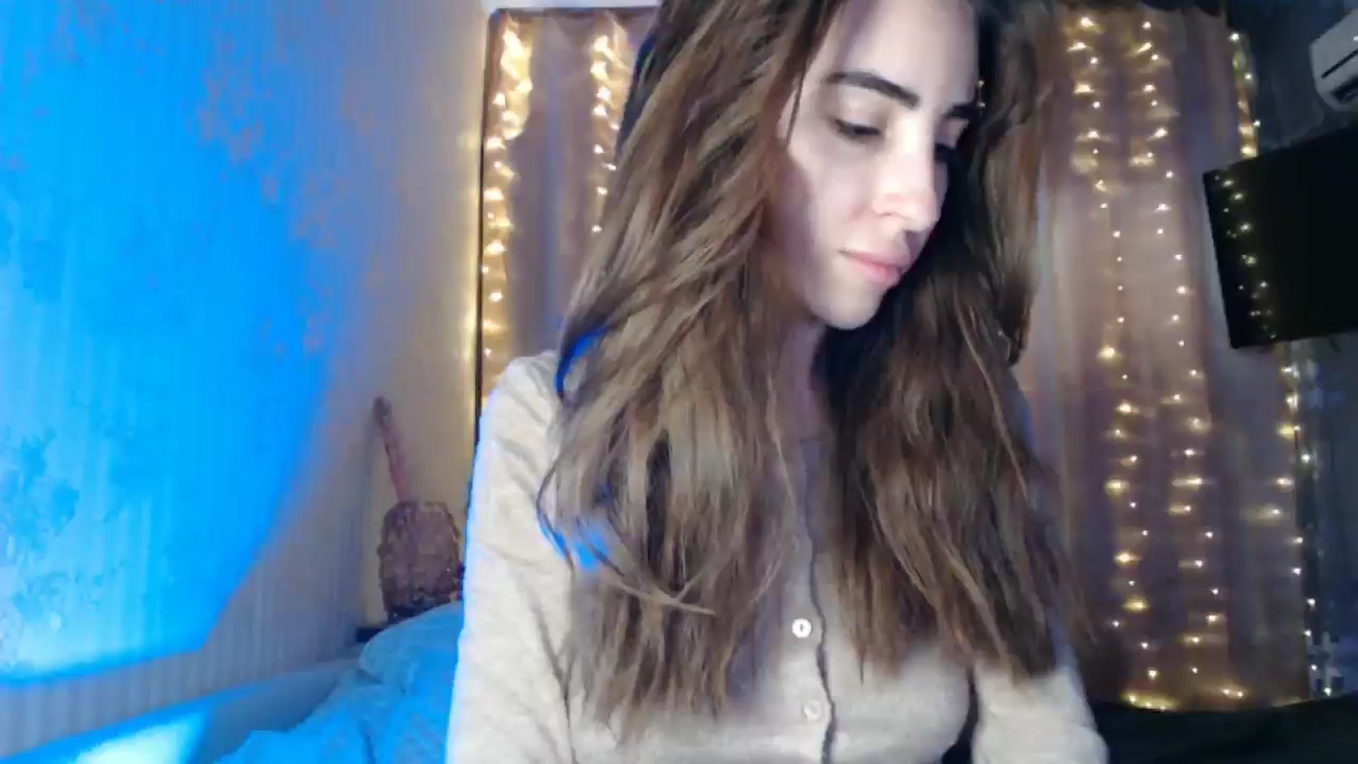 Gallery image thumbnail from Nora_Sweet's myfreecams stream on, 12/30/2024, 10:08 image 9 of 20