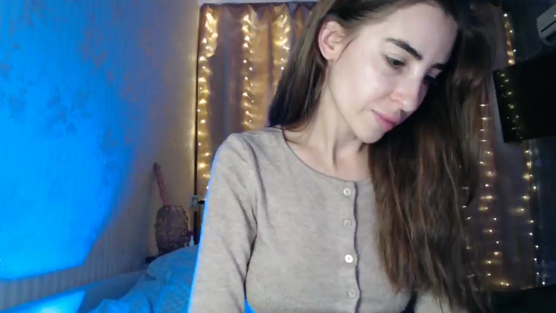 Gallery image thumbnail from Nora_Sweet's myfreecams stream on, 12/30/2024, 10:08 image 15 of 20