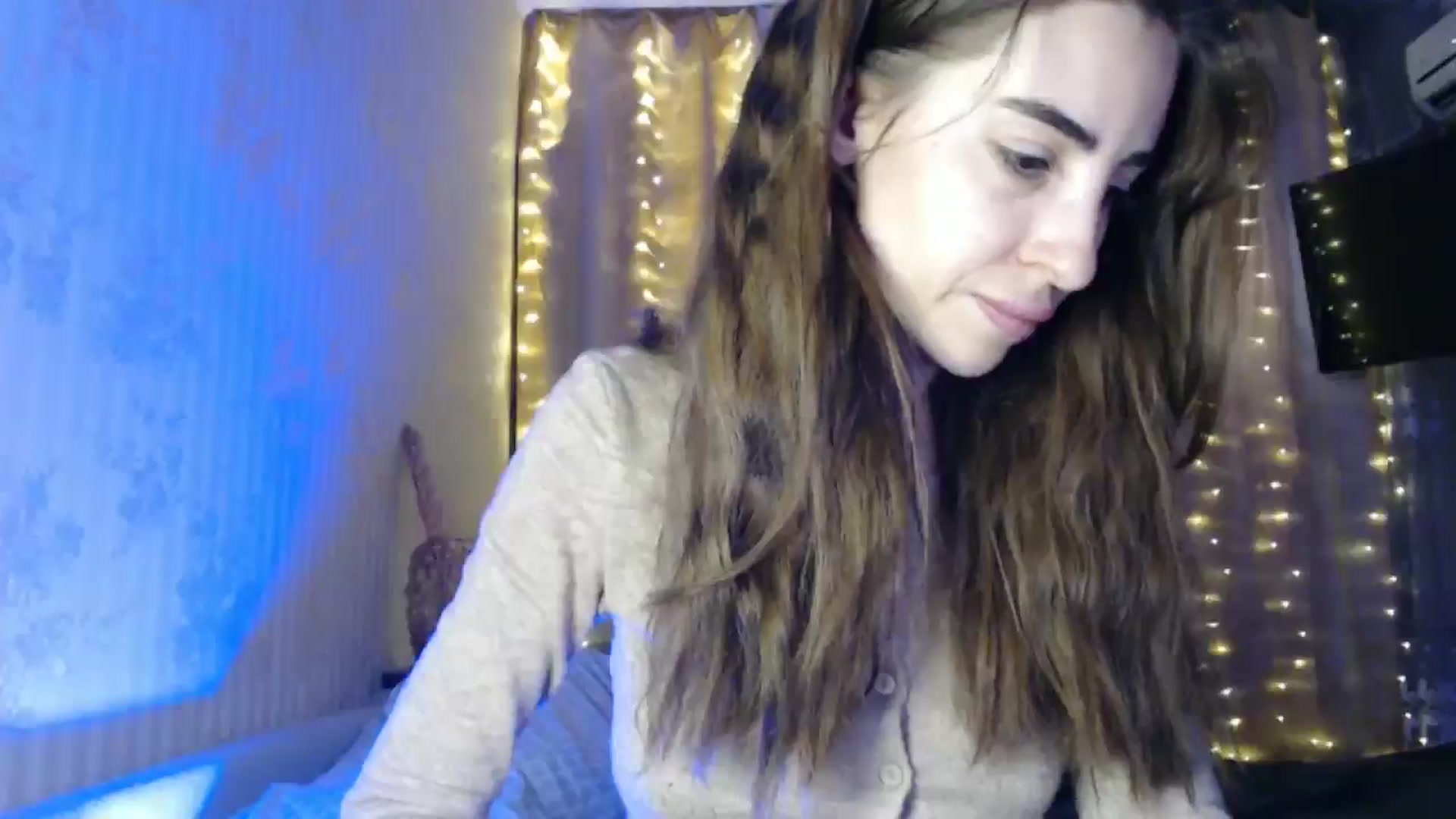Gallery image thumbnail from Nora_Sweet's myfreecams stream on, 12/30/2024, 10:08 image 12 of 20