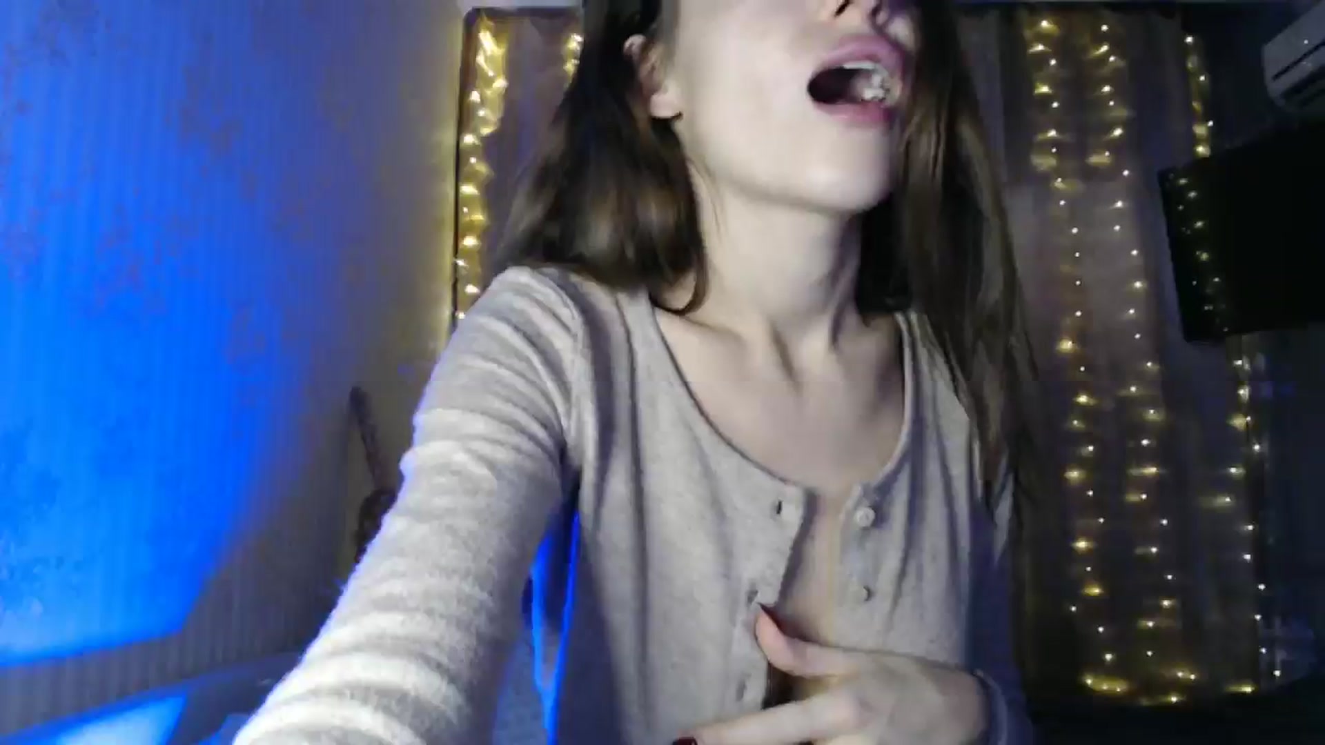 Gallery image thumbnail from Nora_Sweet's myfreecams stream on, 12/30/2024, 11:27 image 19 of 20