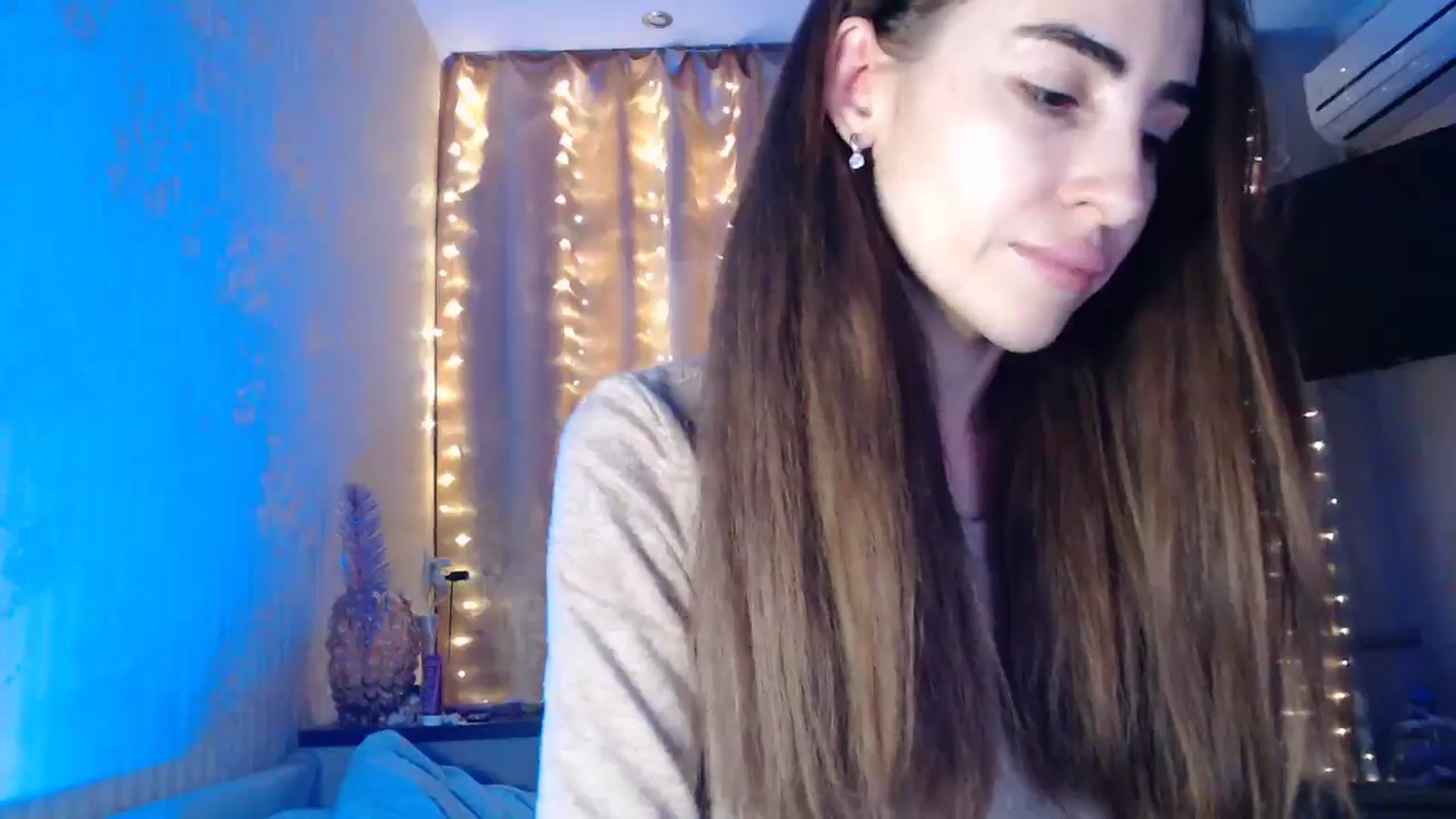 Gallery image thumbnail from Nora_Sweet's myfreecams stream on, 01/06/2025, 11:39 image 2 of 20