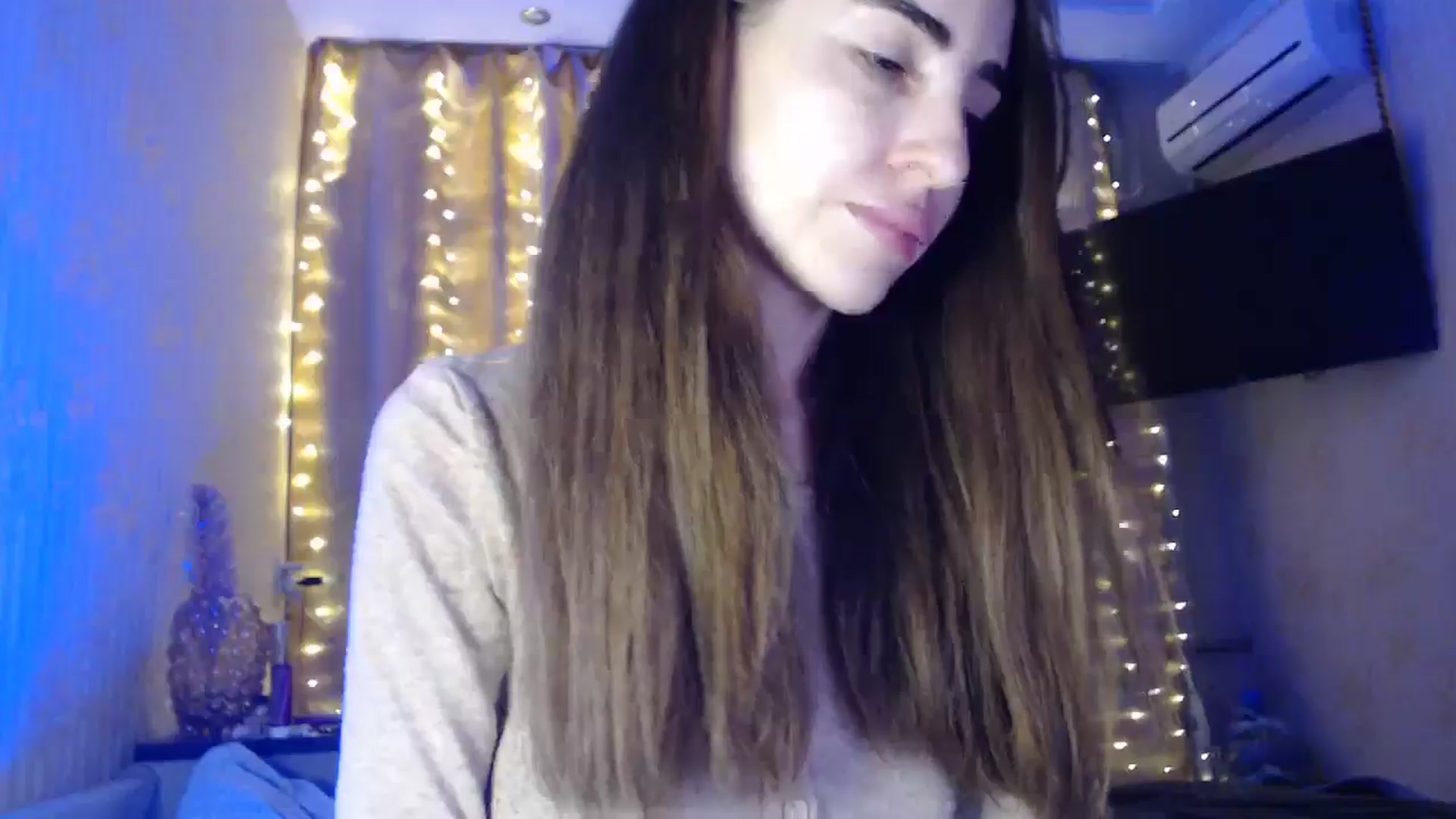 Gallery image thumbnail from Nora_Sweet's myfreecams stream on, 01/06/2025, 11:39 image 4 of 20