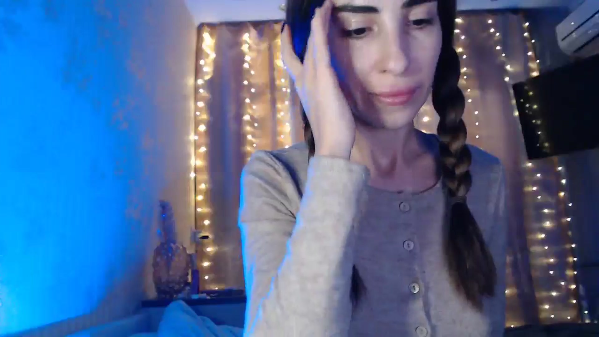 Gallery image thumbnail from Nora_Sweet's myfreecams stream on, 01/06/2025, 12:09 image 12 of 20