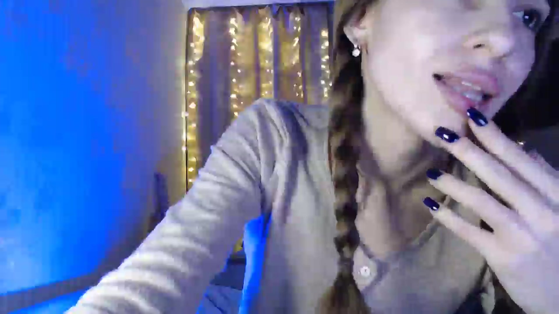 Gallery image thumbnail from Nora_Sweet's myfreecams stream on, 01/06/2025, 14:07 image 8 of 20
