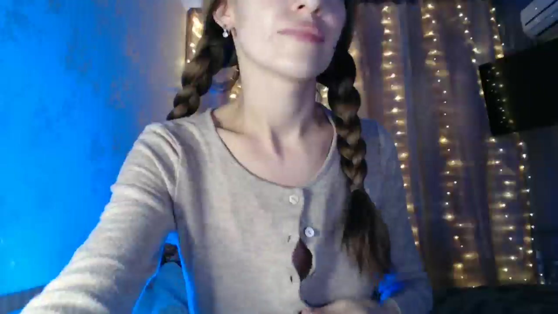 Gallery image thumbnail from Nora_Sweet's myfreecams stream on, 01/06/2025, 14:07 image 10 of 20