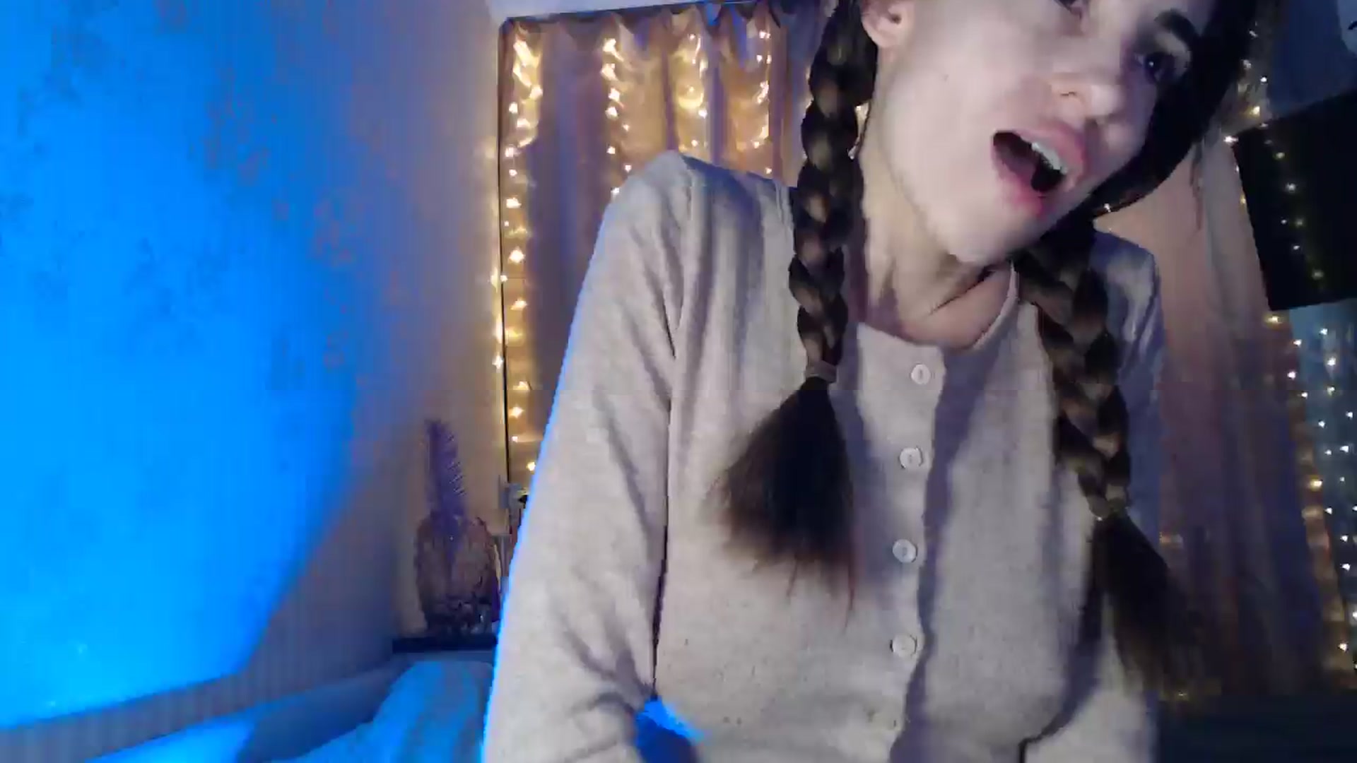 Gallery image thumbnail from Nora_Sweet's myfreecams stream on, 01/07/2025, 10:19 image 7 of 20