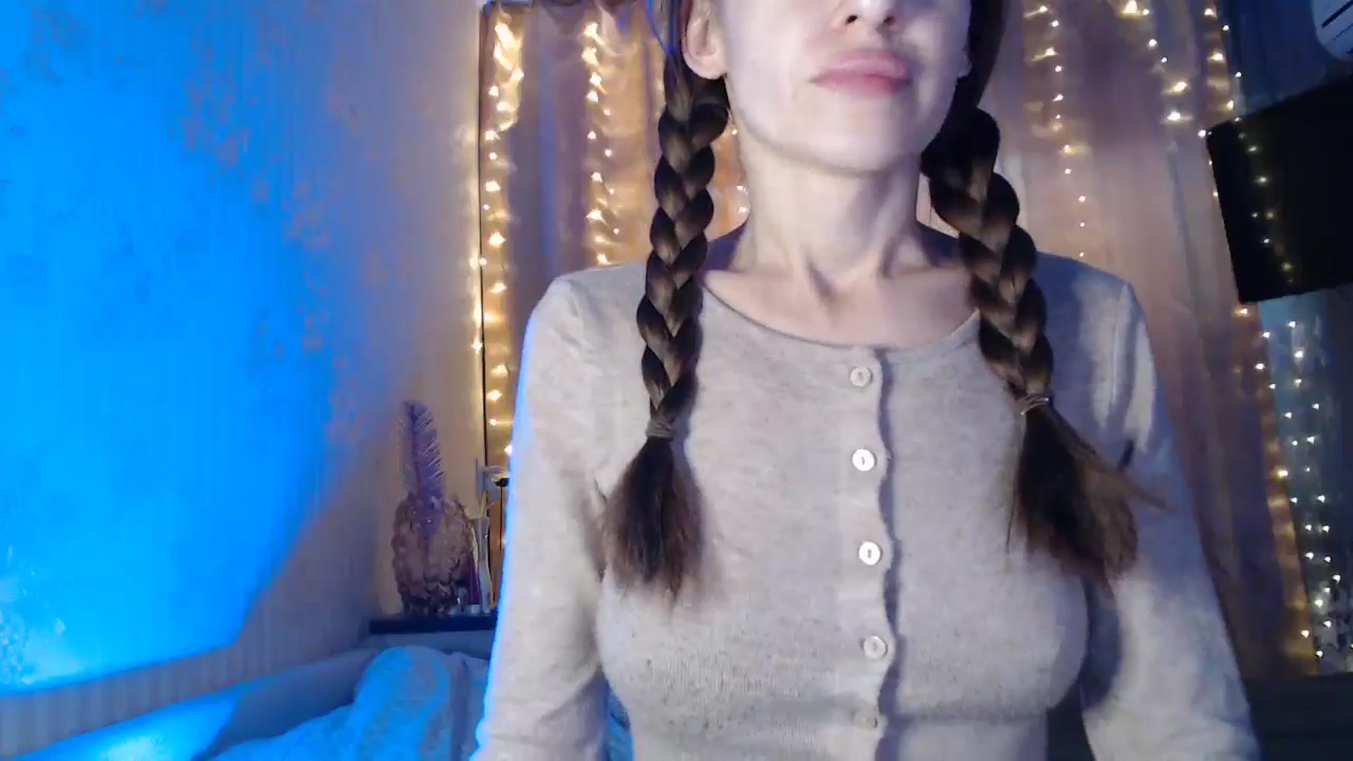 Gallery image thumbnail from Nora_Sweet's myfreecams stream on, 01/07/2025, 10:50 image 9 of 20