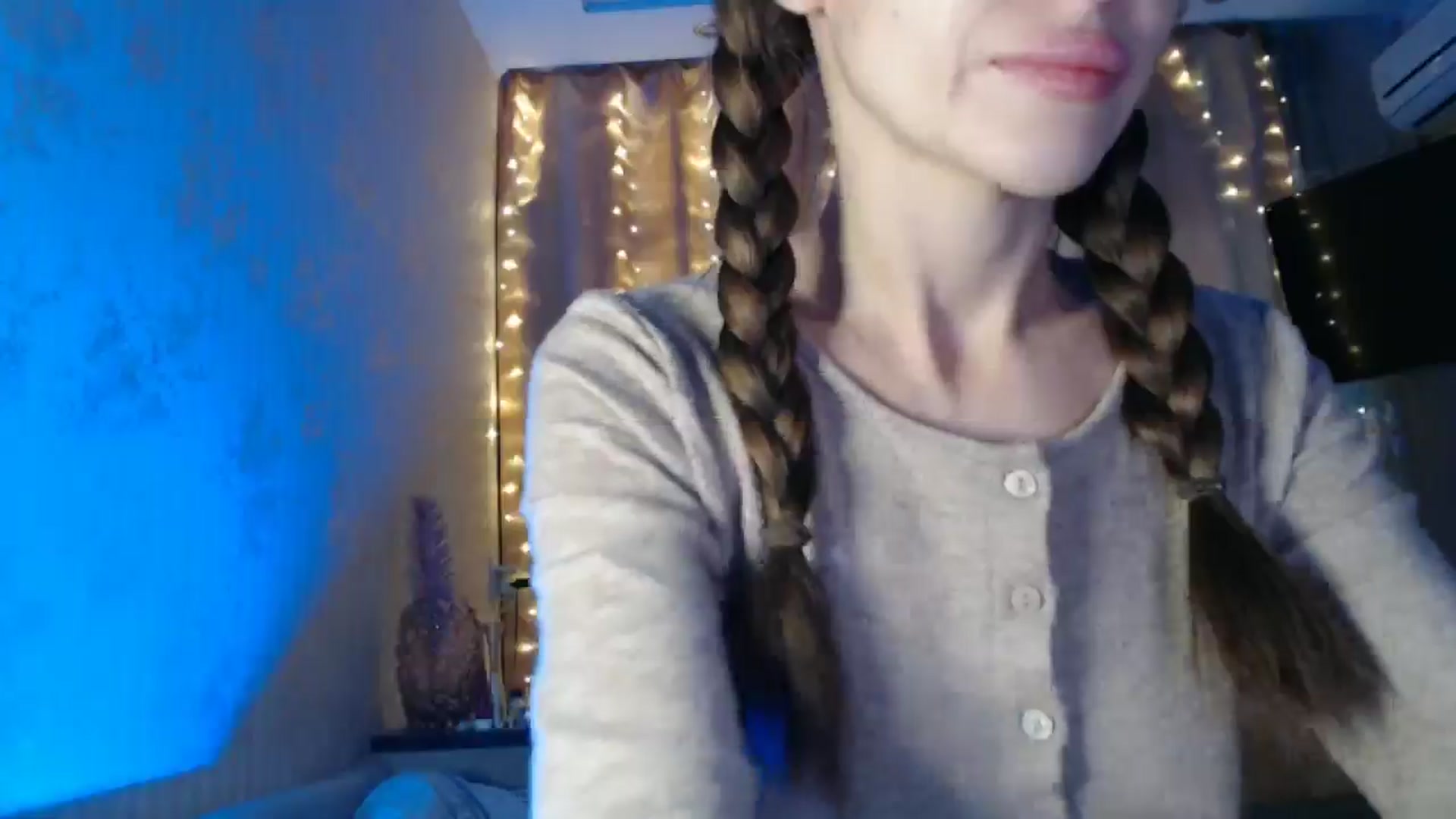 Gallery image thumbnail from Nora_Sweet's myfreecams stream on, 01/07/2025, 11:49 image 3 of 20