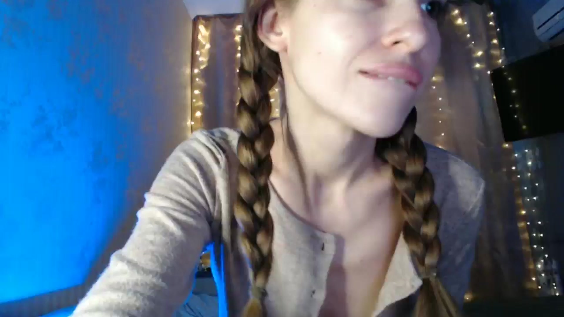 Gallery image thumbnail from Nora_Sweet's myfreecams stream on, 01/07/2025, 11:49 image 10 of 20