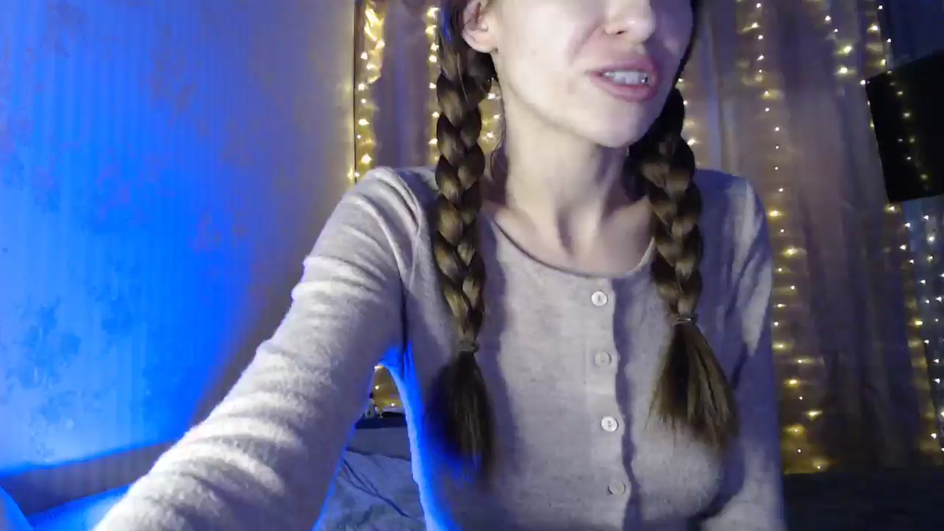 Gallery image thumbnail from Nora_Sweet's myfreecams stream on, 01/07/2025, 12:22 image 16 of 20