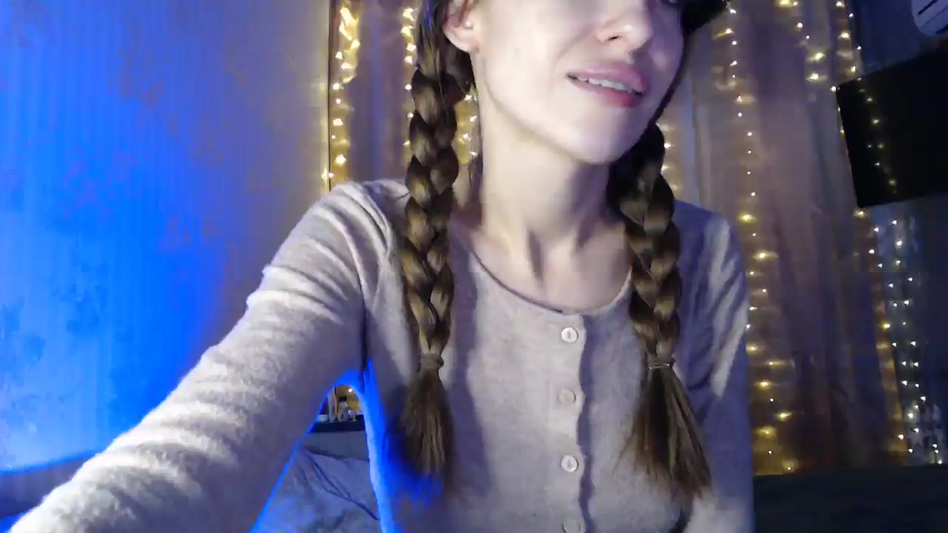 Gallery image thumbnail from Nora_Sweet's myfreecams stream on, 01/07/2025, 12:22 image 11 of 20
