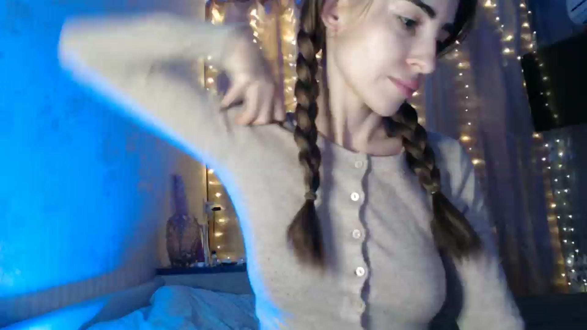 Gallery image thumbnail from Nora_Sweet's myfreecams stream on, 01/07/2025, 14:17 image 5 of 20