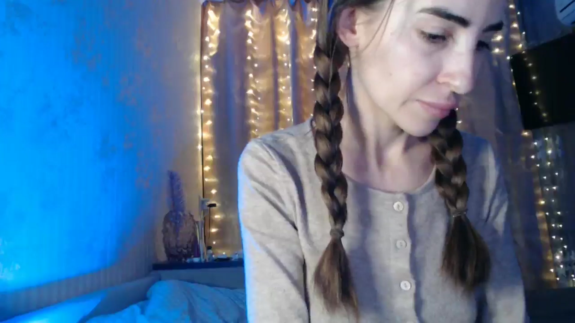 Gallery image thumbnail from Nora_Sweet's myfreecams stream on, 01/07/2025, 14:17 image 18 of 20