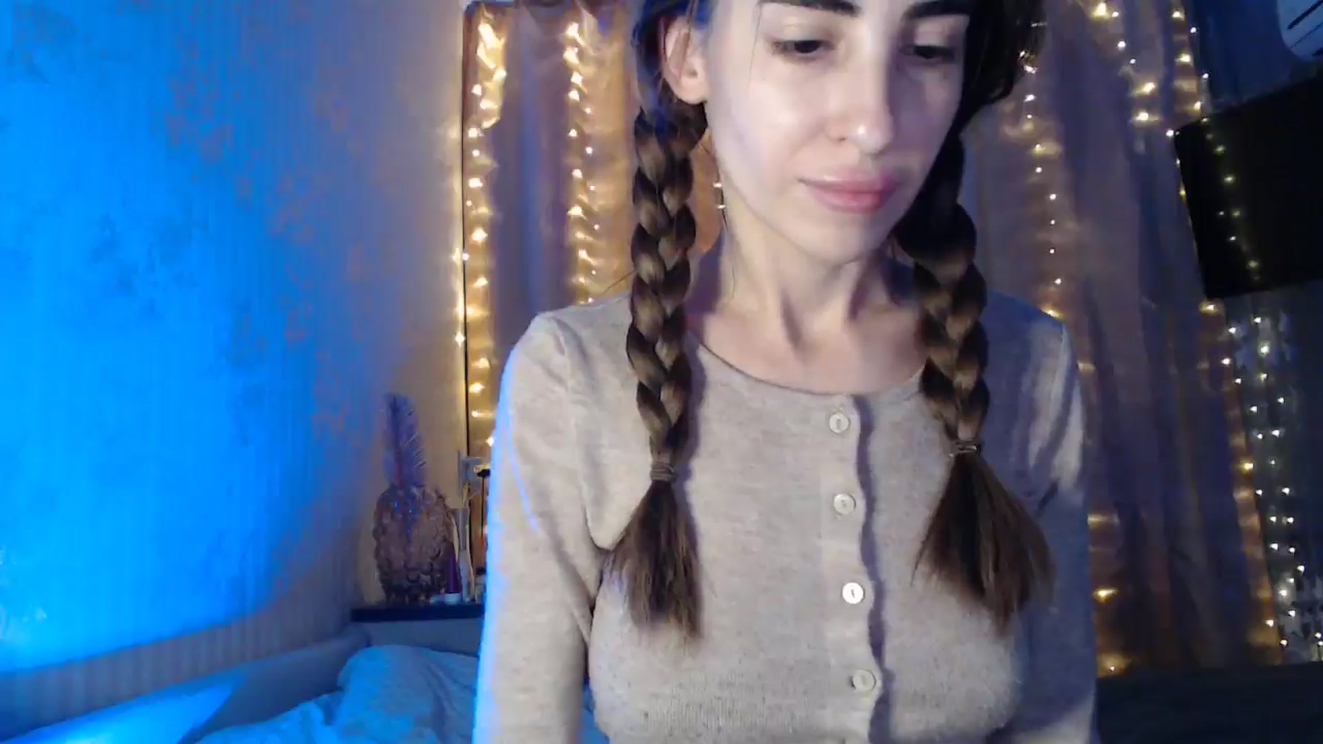 Gallery image thumbnail from Nora_Sweet's myfreecams stream on, 01/07/2025, 14:17 image 12 of 20