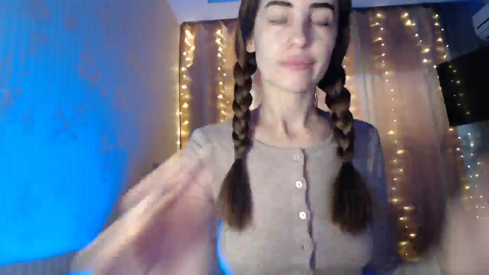 Gallery image thumbnail from Nora_Sweet's myfreecams stream on, 01/08/2025, 11:36 image 18 of 20