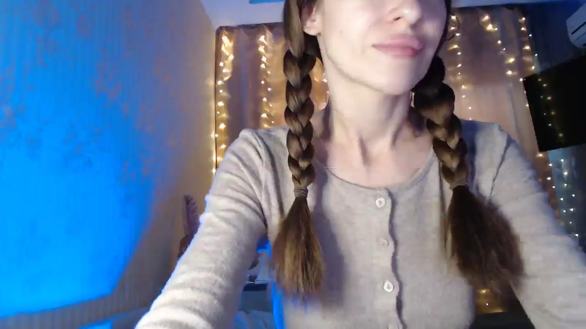 Gallery image thumbnail from Nora_Sweet's myfreecams stream on, 01/08/2025, 11:36 image 9 of 20