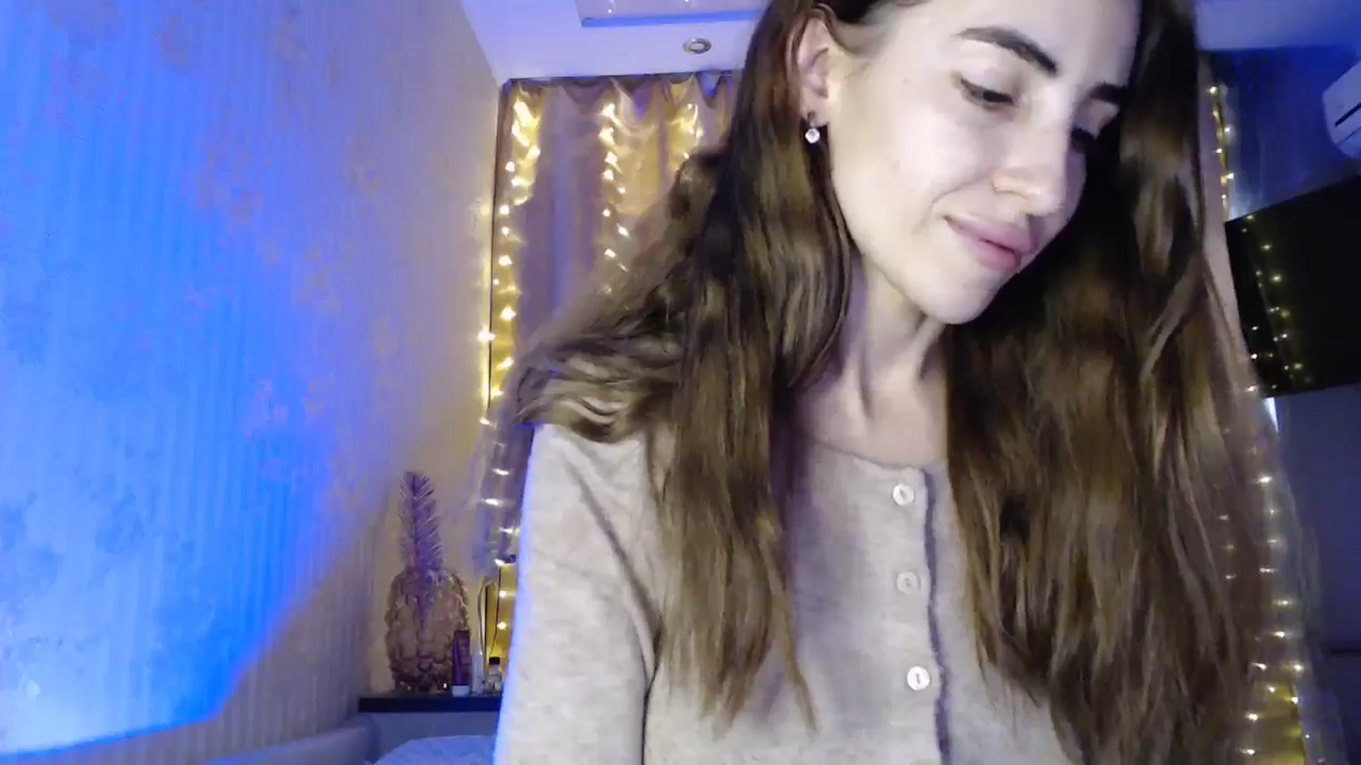 Gallery image thumbnail from Nora_Sweet's myfreecams stream on, 01/09/2025, 14:13 image 2 of 20