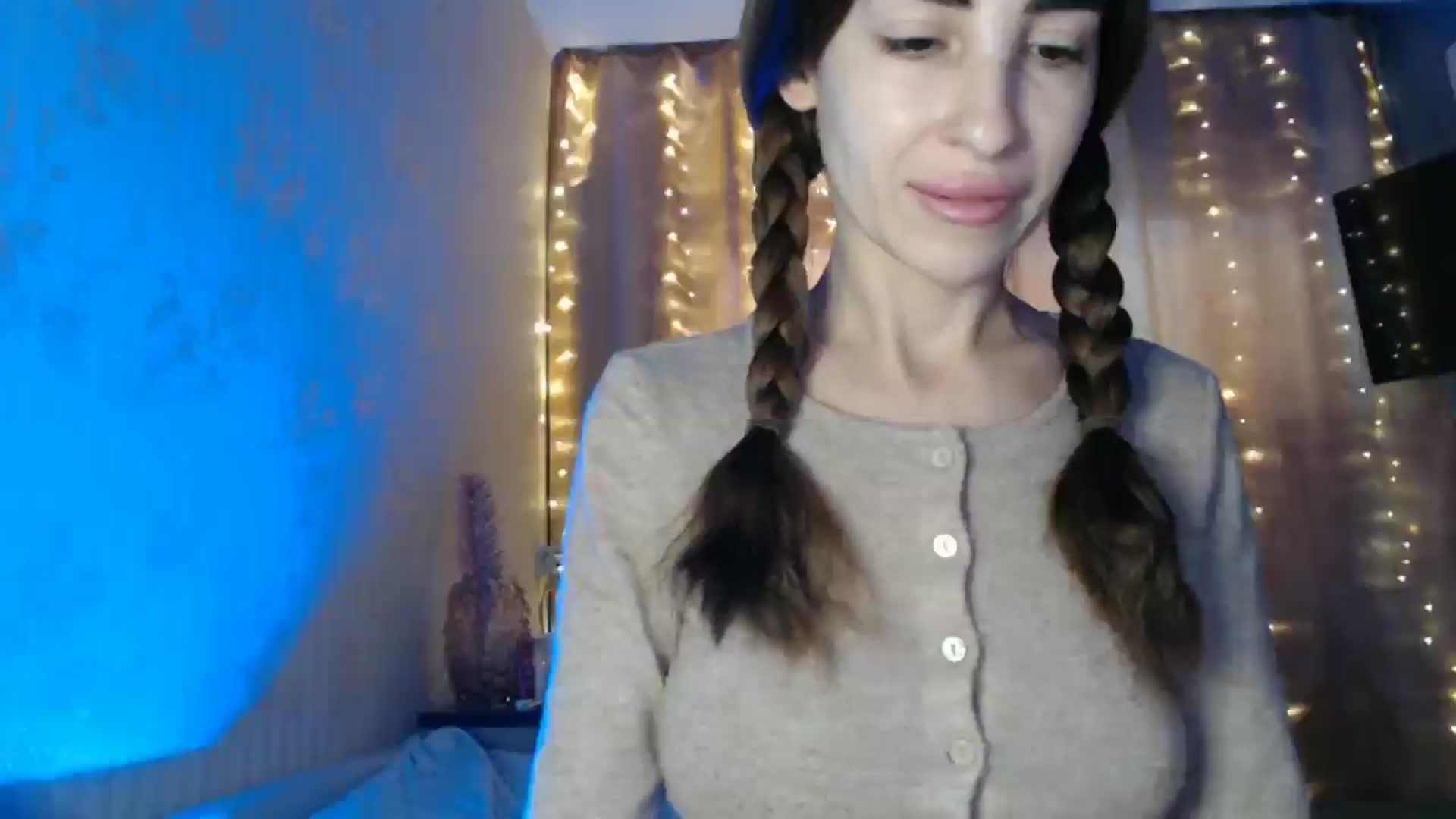 Gallery image thumbnail from Nora_Sweet's myfreecams stream on, 01/10/2025, 10:35 image 8 of 20