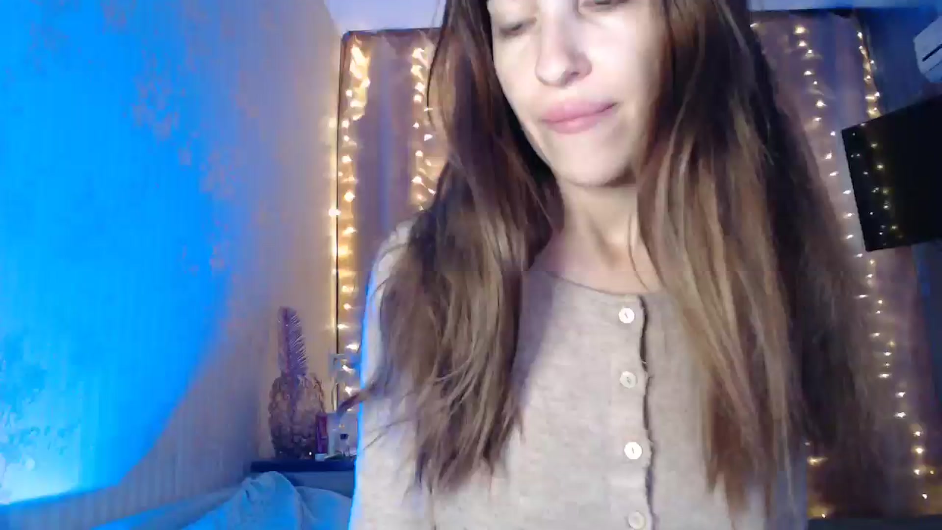 Gallery image thumbnail from Nora_Sweet's myfreecams stream on, 01/10/2025, 10:35 image 1 of 20