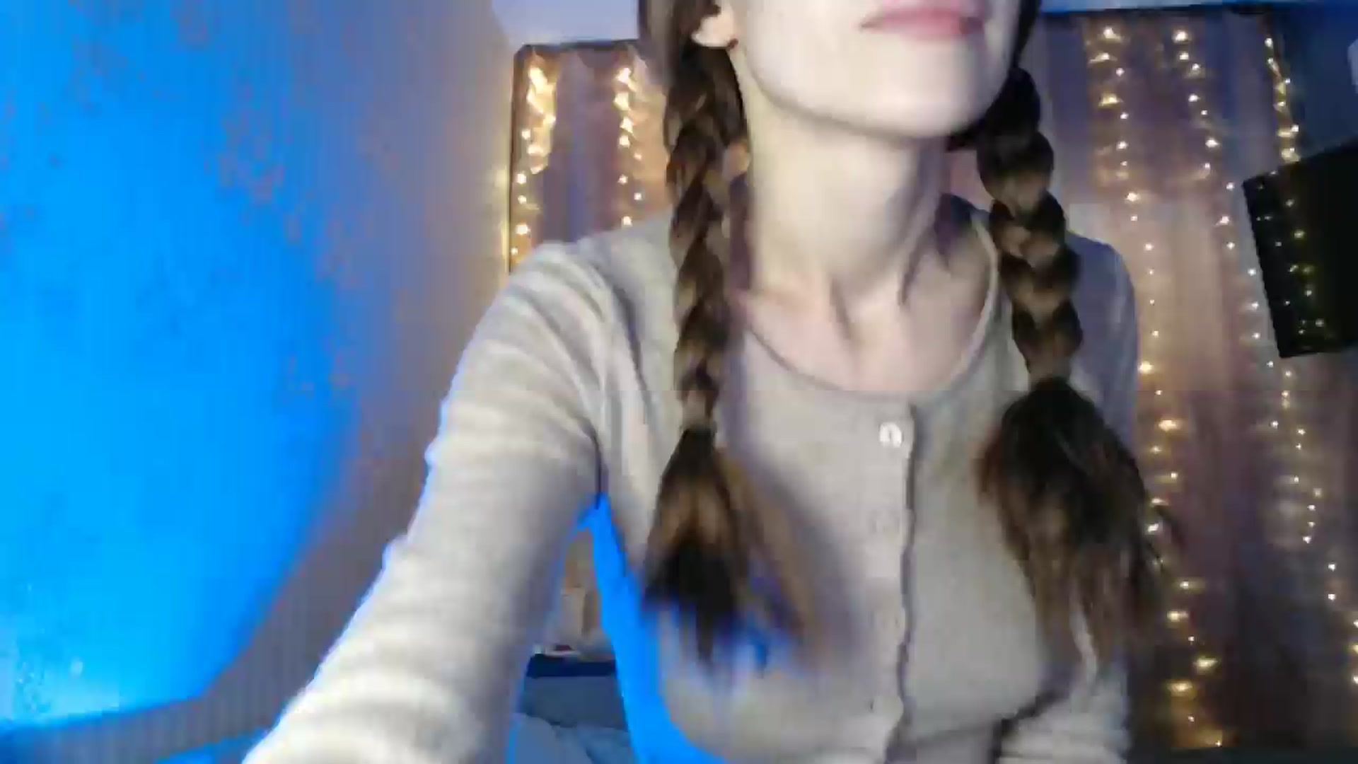 Gallery image thumbnail from Nora_Sweet's myfreecams stream on, 01/10/2025, 10:35 image 12 of 20