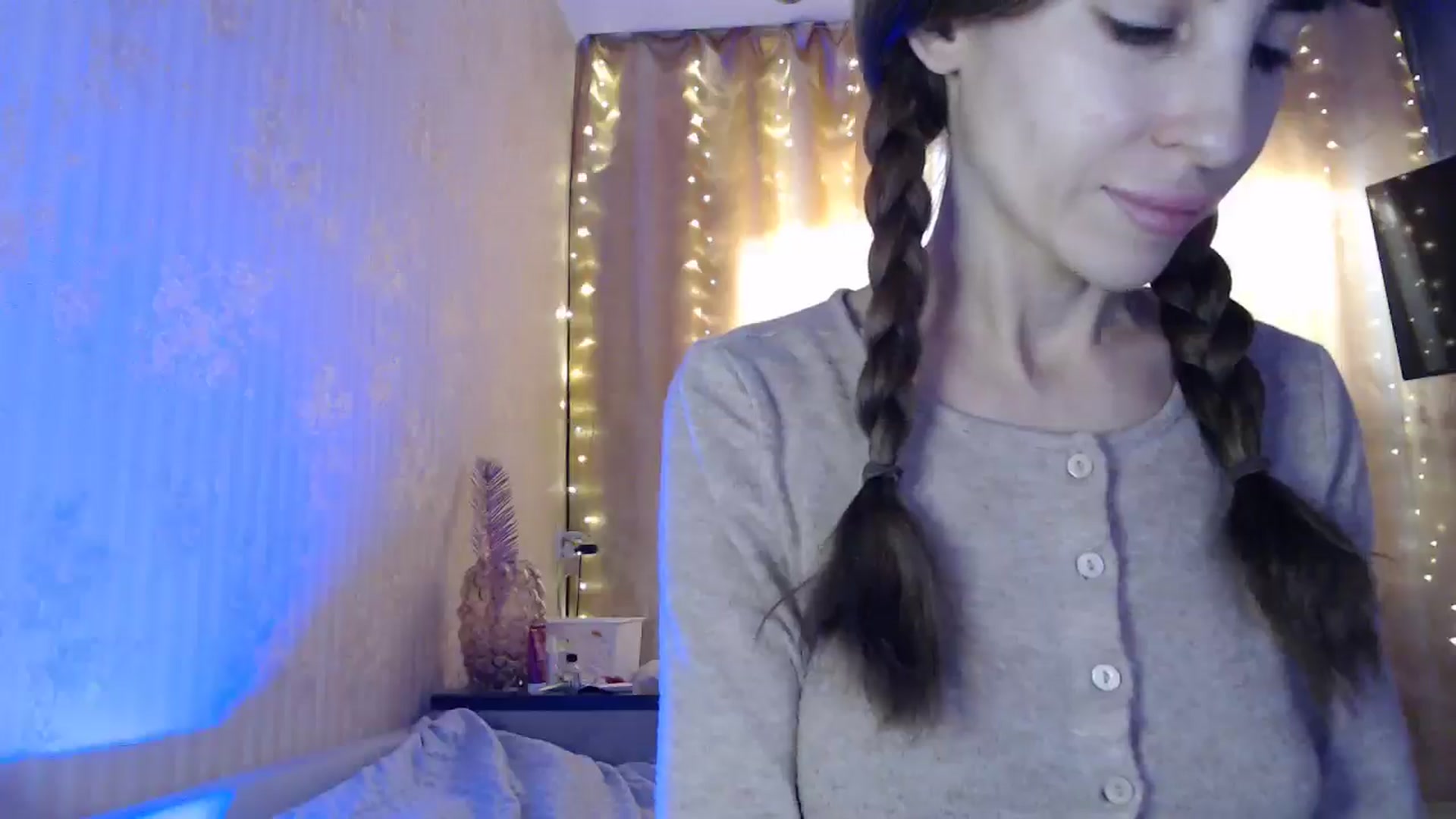 Gallery image thumbnail from Nora_Sweet's myfreecams stream on, 01/10/2025, 11:45 image 7 of 20